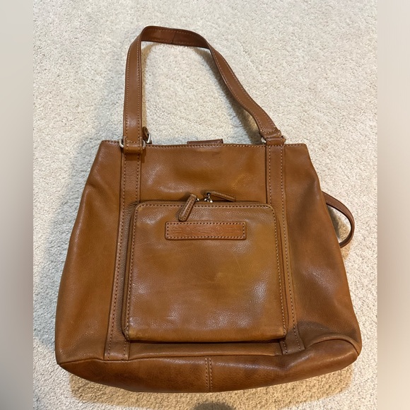 Fossil handbag purse. Soft brown leather. Zipper closures, zippered front pocket - Picture 10 of 12